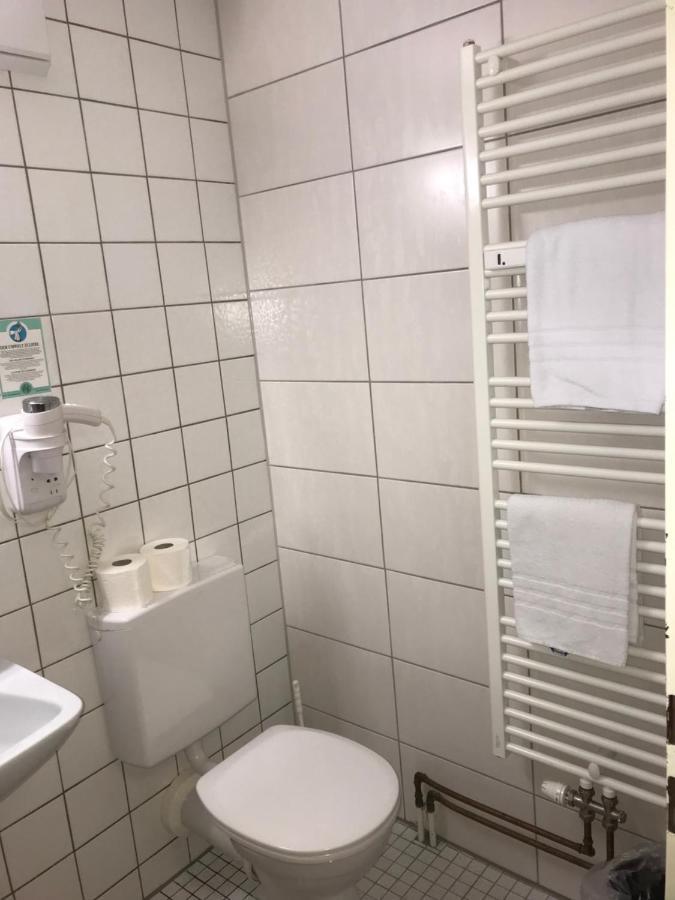 Hotel Quellenhof Bad Urach Kültér fotó