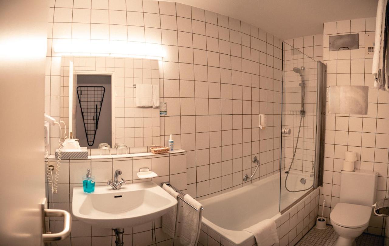 Hotel Quellenhof Bad Urach Kültér fotó