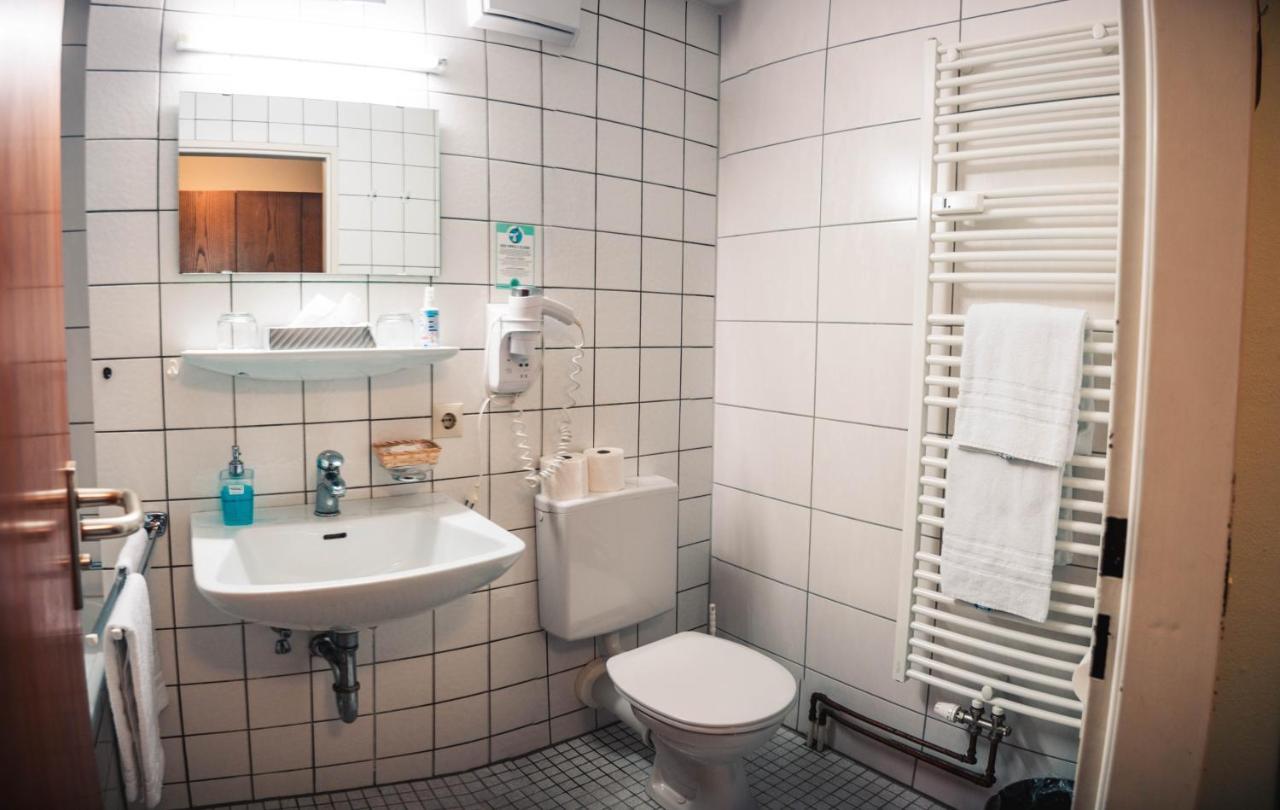 Hotel Quellenhof Bad Urach Kültér fotó